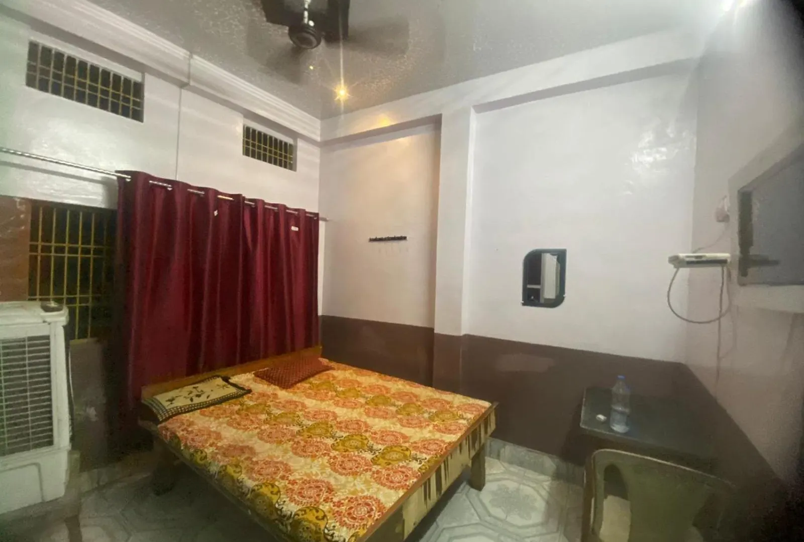 Hotel Yatri Niwas Varanasi 0*,